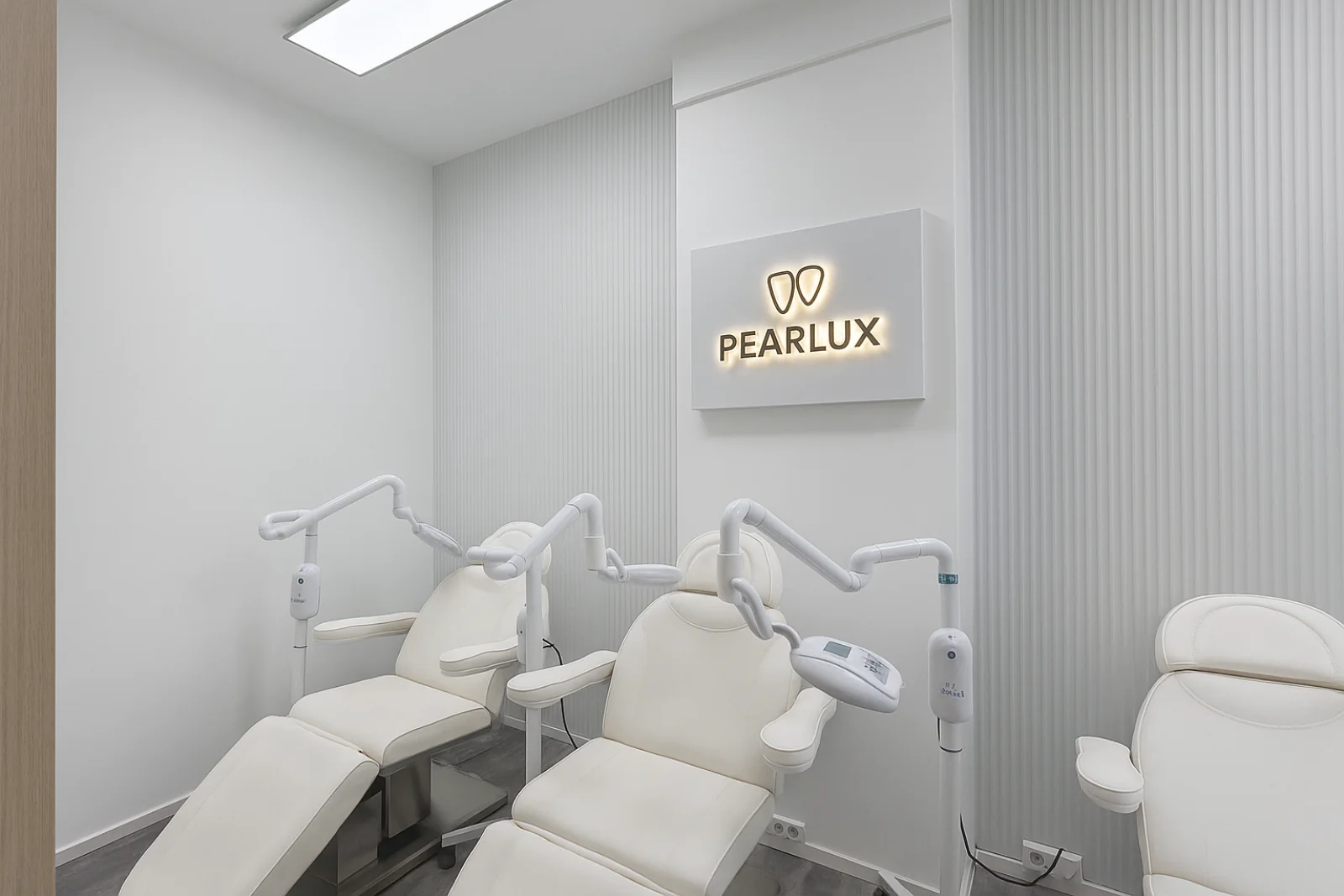 Pearlux Studio Berlin — heller Raum